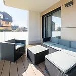 Platinium, Sun & Snow Rewal