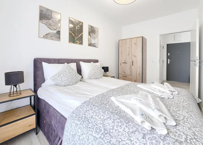 Platinium, Sun & Snow * Rewal